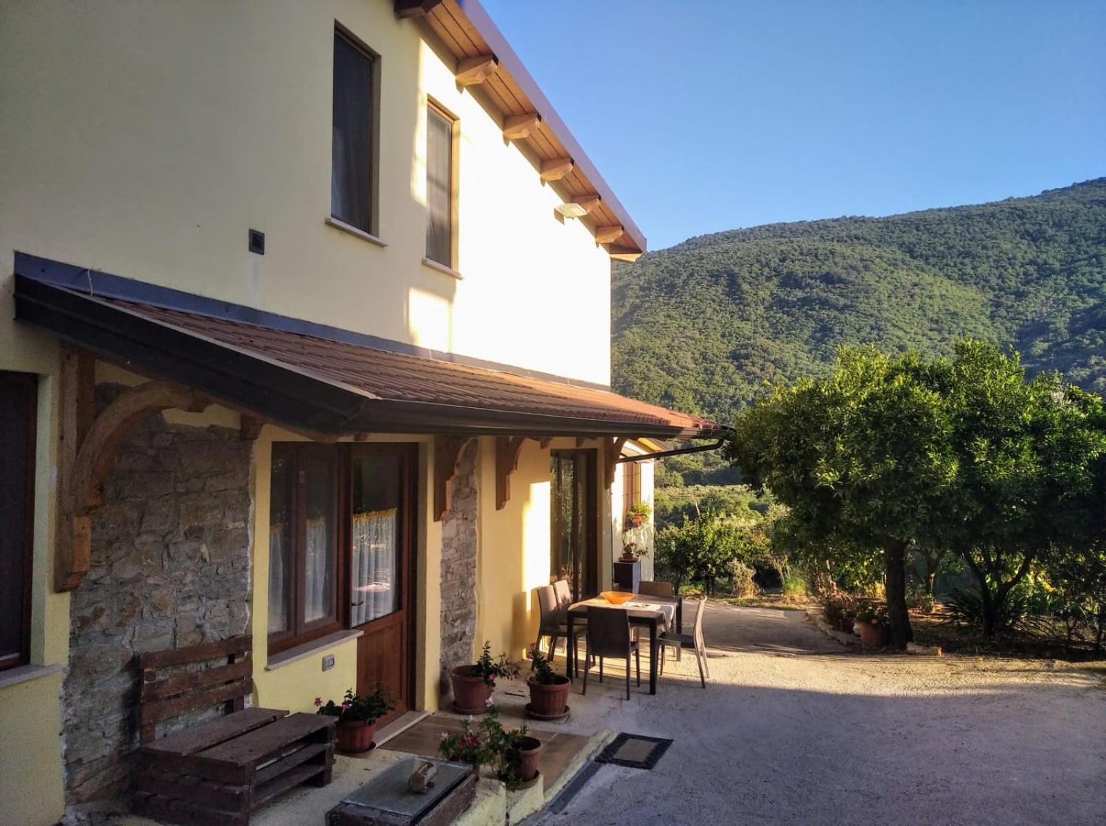 Agriturismo B&B Il Girasole Roccadaspide Luaran gambar